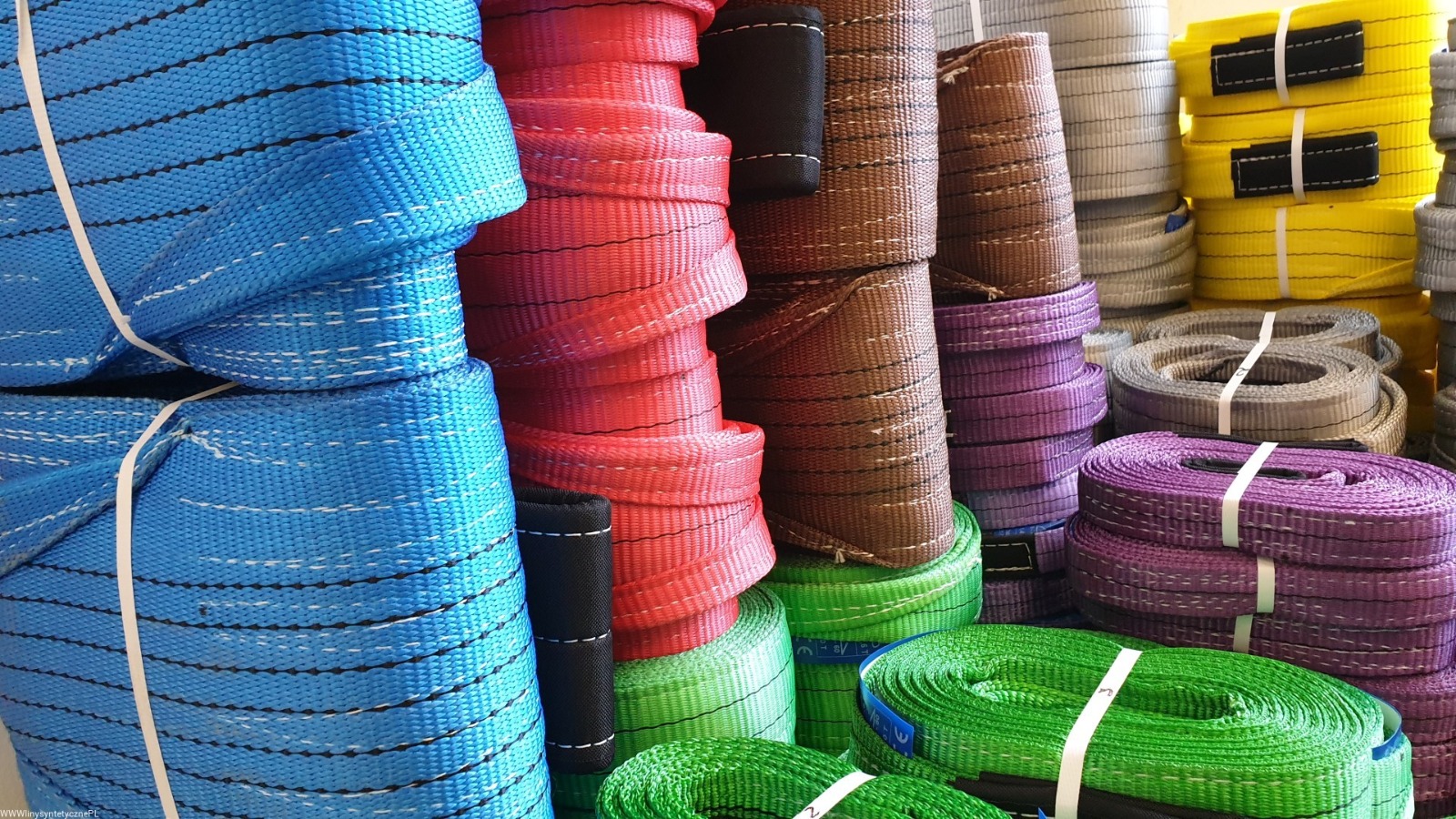 Polyester Sapan